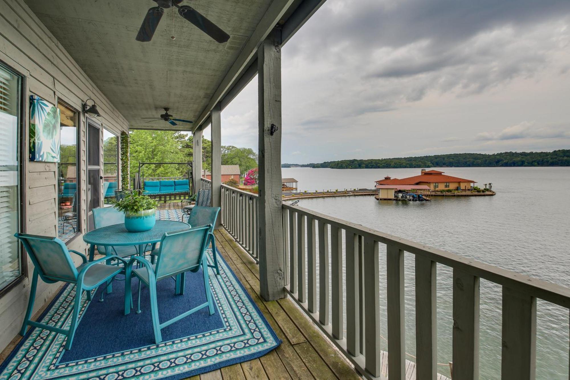 Spacious Hot Springs Penthouse Stunning Lake View Экстерьер фото