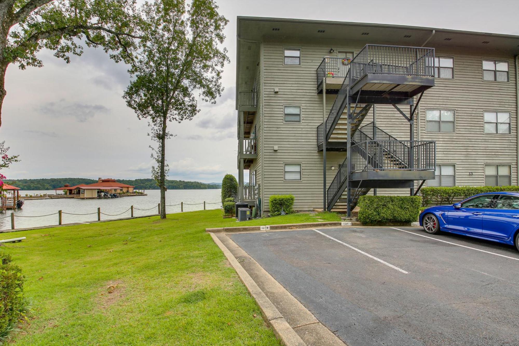 Spacious Hot Springs Penthouse Stunning Lake View Экстерьер фото